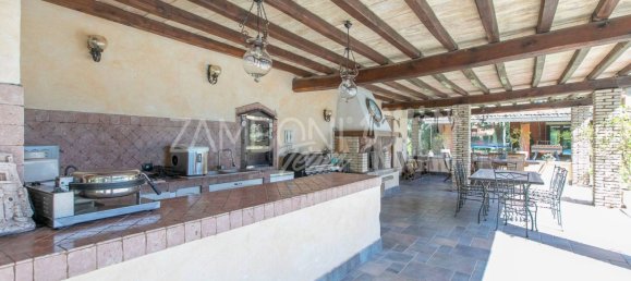 5 Schlafzimmer Villa in Rome, Italy, Nr. 307489 15