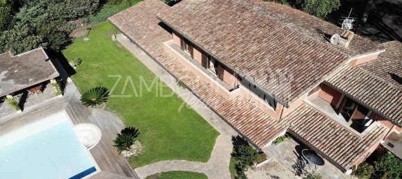 5 Schlafzimmer Villa in Rome, Italy, Nr. 307489 3