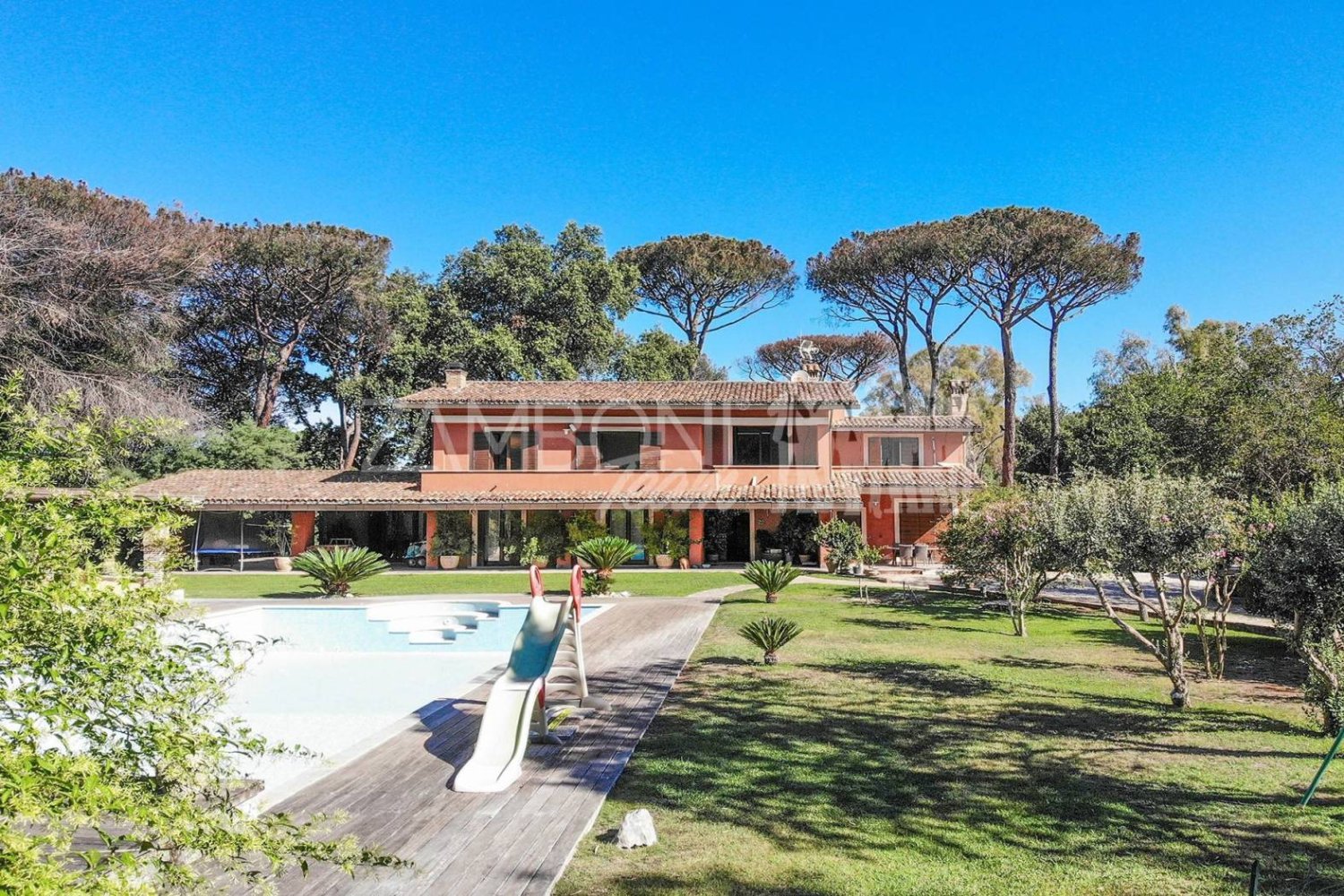 5 Schlafzimmer Villa in Rome, Italy, Nr. 307489