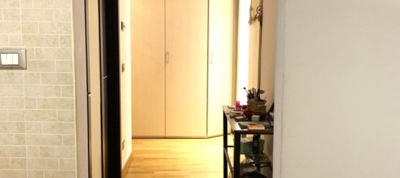 2 rooms Apartment in Trieste, Italy No. 178873 2