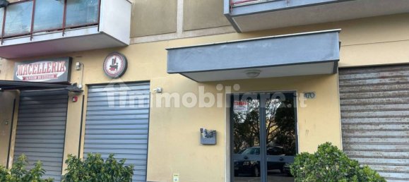 2 bedrooms Apartment in Palermo, Italy No. 52281 2