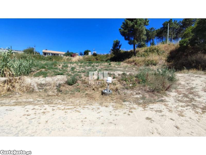 820m² Land in Gove, Portugal No. 54905
