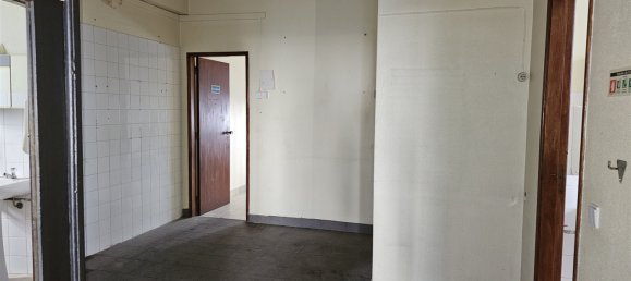 237m² Commercial property in Castelo Branco, Portugal No. 88636 26