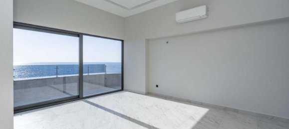 3 rooms Penthouse in Kargicak, Turkey No. 10101 12