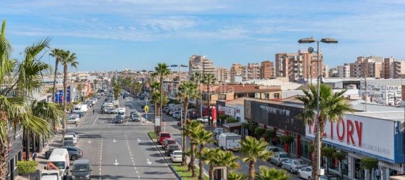 5 غرف نوم شقة في Torrevieja, Spain رقم 40800 29