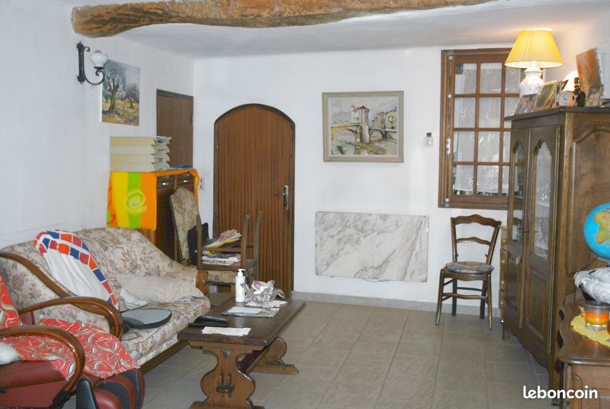 4 bedrooms Townhouse in Villecroze, France No. 343166