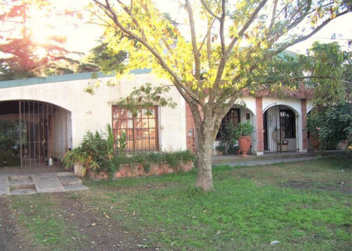 4 bedrooms House in Buenos Aires, Argentina No. 64973