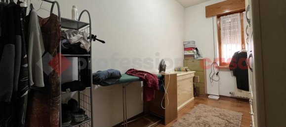 5 rooms Apartment in Isola della Scala, Italy No. 11402 14