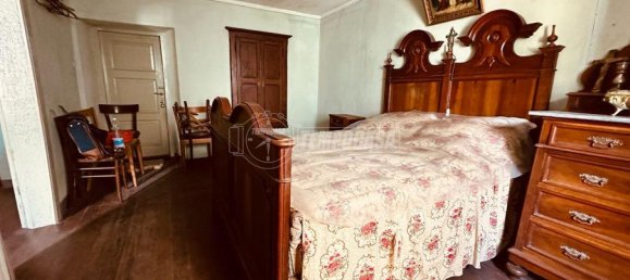 4 rooms Apartment in Schignano, Italy No. 123198 11