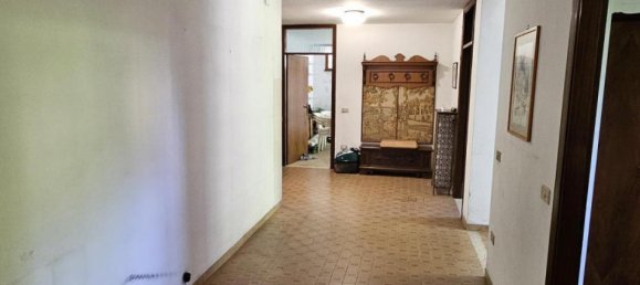 7 rooms House in Vigonza, Italy No. 29948 55