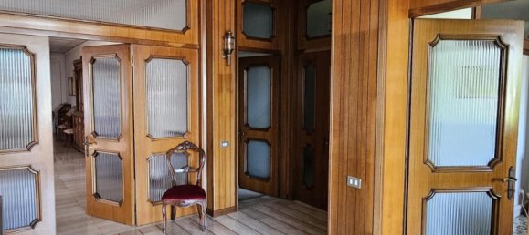 7 rooms House in Vigonza, Italy No. 29948 24