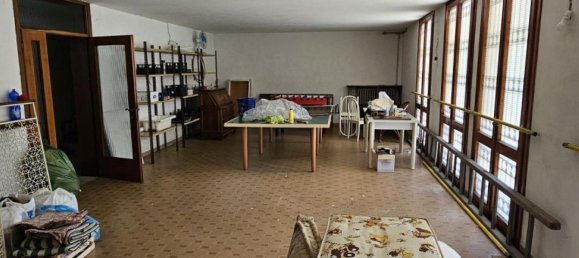 7 rooms House in Vigonza, Italy No. 29948 47