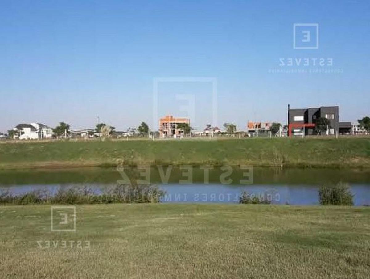 Terrain à Escobar, Argentina No. 113280