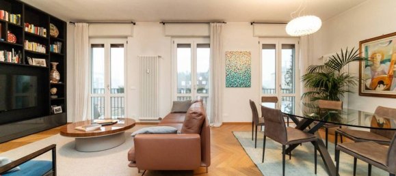 3 غرف نوم شقة في Milan, Italy رقم 243596 2