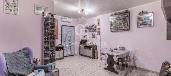 3 rooms Apartment in Rome, Italy No. 294891 10