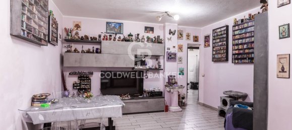 3 rooms Apartment in Rome, Italy No. 294891 8