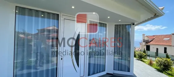 3 bedrooms House in Funchal, Portugal No. 146301 16