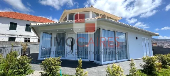 3 bedrooms House in Funchal, Portugal No. 146301 17