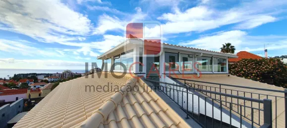 3 bedrooms House in Funchal, Portugal No. 146301 10