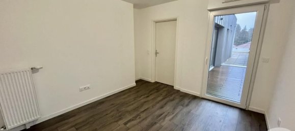 Apartamento de 2 dormitorios en Serris, France No. 173138 18