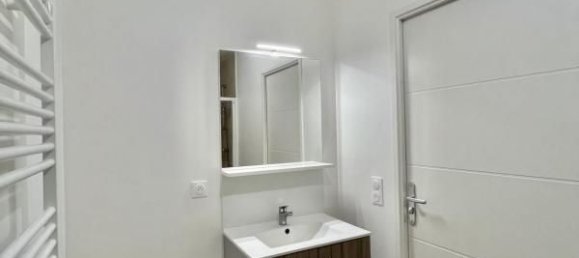 Apartamento de 2 dormitorios en Serris, France No. 173138 20