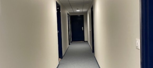 2-salle Appartement à Montigny-lès-Metz, France No. 160037 10