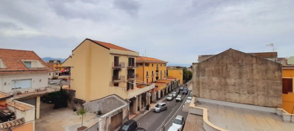 5 rooms Apartment in Giarre, Italy No. 130233 15