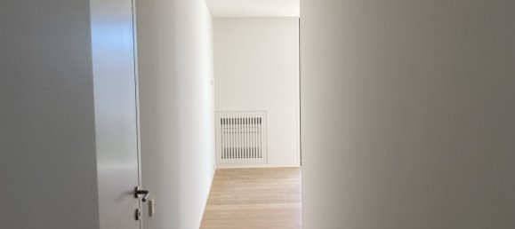 3 bedrooms Duplex in Porto, Portugal No. 44400 23