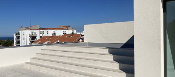 3 bedrooms Duplex in Porto, Portugal No. 44400 8