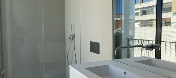 3 bedrooms Duplex in Porto, Portugal No. 44400 28
