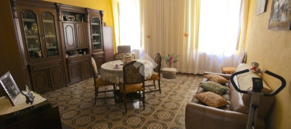 Квартира с 3 спальнями в Пинероло, Италия № 350205 8