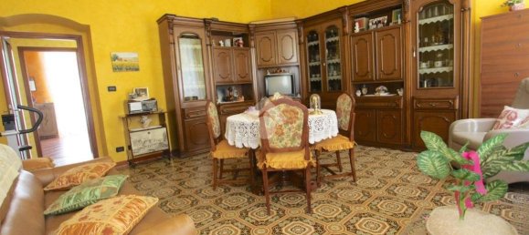 Квартира с 3 спальнями в Пинероло, Италия № 350205 7