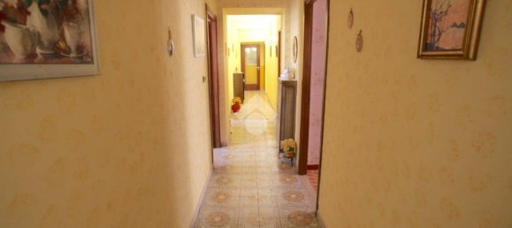 Квартира с 3 спальнями в Пинероло, Италия № 350205 14