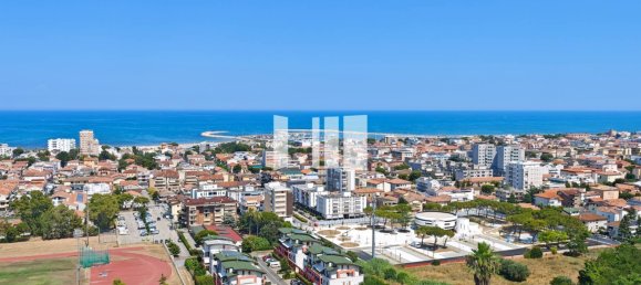 3 Schlafzimmer Penthouse in Giulianova, Italy, Nr. 345680 10
