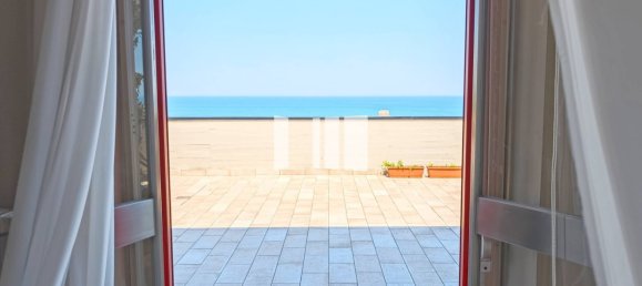 3 Schlafzimmer Penthouse in Giulianova, Italy, Nr. 345680 11