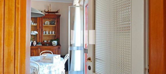 3 Schlafzimmer Penthouse in Giulianova, Italy, Nr. 345680 18