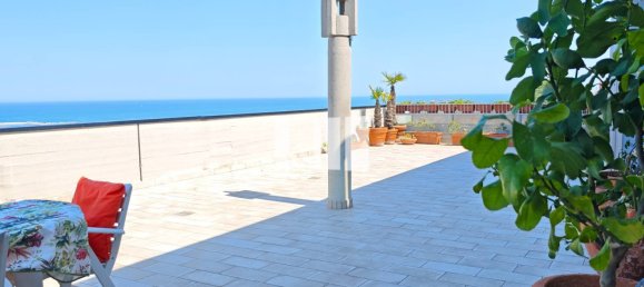 3 Schlafzimmer Penthouse in Giulianova, Italy, Nr. 345680 22