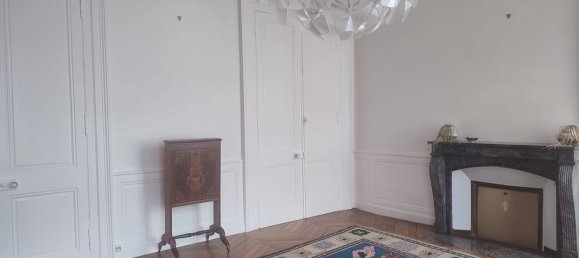 Дом с 4 спальнями в Лаваль, Франция № 343133 6