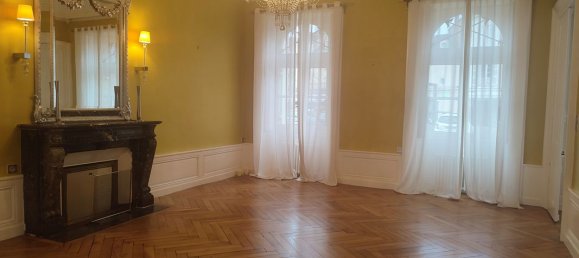 Дом с 4 спальнями в Лаваль, Франция № 343133 3