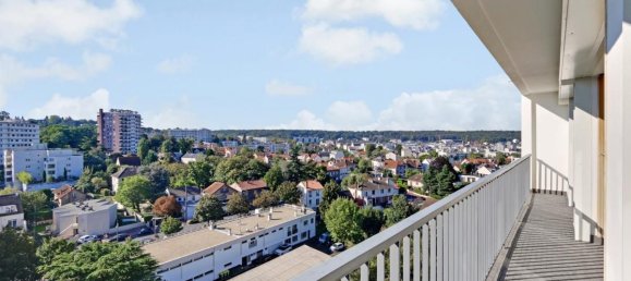 Apartamento de 3 dormitorios en Chatillon, France No. 299572 11