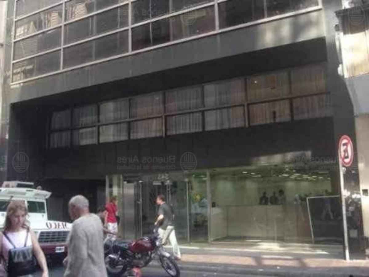 300m² Office in Buenos Aires, Argentina No. 105096