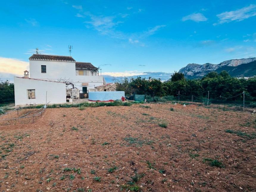 7 bedrooms Villa in Denia, Spain No. 12243