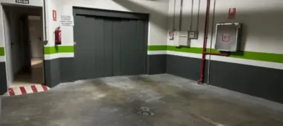 12m² Garage in Valladolid, Spain No. 66806 6