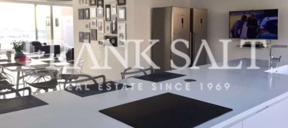 3 chambres Penthouse à Sliema, Malta No. 4039 2