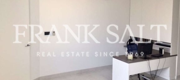 3 chambres Penthouse à Sliema, Malta No. 4039 21