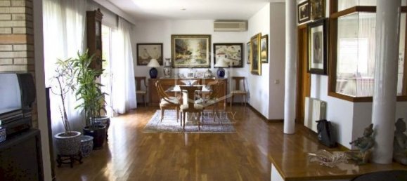 6 bedrooms Villa in Cabrils, Spain No. 7401 10