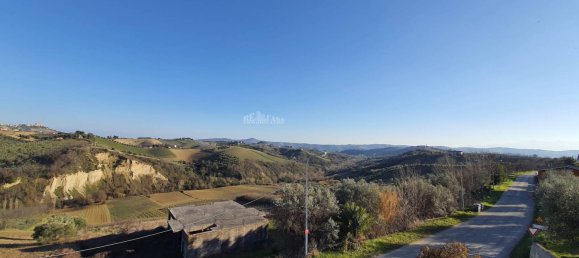 Casa T4 em Monsampolo del Tronto, Italy N.º 79673 22