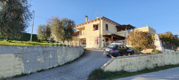 Casa T4 em Monsampolo del Tronto, Italy N.º 79673 42