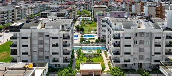 Квартира с 73 комнатами в Коньяалты, Турция № 26933 5