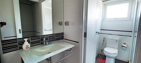 2 bedrooms Condo in Pattaya, Thailand No. 3138 10